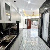 Bán Gấp Nhà Ở Mới Tinh Khu Vực Lotte Tây Hồ 30M2 - 5 Tầng - Mt: 5M - Có Thang Máy - Giá Bán 6,6 Tỷ