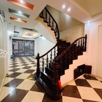 Hiếm - Một Căn Duy Nhất Tại Hoàng Quốc Việt Nghĩa Đô 56M - 5 Tầng - Giá Chỉ 10,8 Tỷ Có Thương Lượng