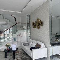Nhà Phố Chuyên Gia 70M2, Chỉ 2,8 Tỷ, Sở Hữu Nhà Hoàn Thiện Tại Bình Dương