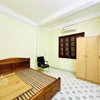 Siêu Hiếm Quan Nhân -Diện Tích65M2X6T, Nhỉnh 8 Tỷ, Hai Thoáng - Ô Tô Gần Nhà - 20M Ra Hồ - Full Nội Thất