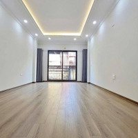 Bán Nhà Quận Hoàng Mai, Xây Mới 50M 6T Thang Máy, Ngõ Thông Phân Lô, 1 Phố 1 Ngõ Ô Tô Tránh