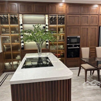 Siêu Phẩm Biệt Thự Ba Đình 110M2 5T 30M Ra Phố, Lô Góc 3 Thoáng, Full Nội Thất Nhập Khẩu Chỉ 21Tỷ