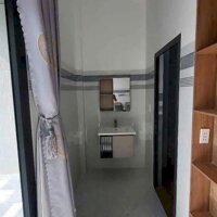 Chủ Cần Tiền, Bán Gấp Ngôi Nhà Mới Xây, Khang Trang, Sạch Sẽ.