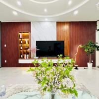 Nhà HXH 8m Bình Giã, phường 13, Tân Bình - Diện tích lớn: 6 x 18m, 3 tầng, giá: 12.9 tỷ LT