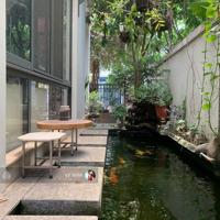 Nhà Phố Vườn Hồ Cá Koi 140M2 Xinh Xắn Lakeview City 23,5 Tỷ!