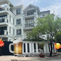 Chủ Gửi Bán Biệt Thự Đường Số 31, Tân Phong, Quận 7 Diện Tích: 18*17M, Giá Chỉ: 37 Tỷ (Tl)