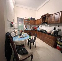 Bán Biệt Thự 2 Tầng Mặt Tiền Đường 7.5M Nguyễn Phan Chánh, Phú Mỹ An, Vị Trí Đẹp, Nhà 4Pn