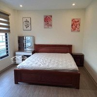 Bát Khối - Nguyên Căn 36M2- Ô Tô - Nhà Mới - 8, 5 Triệu