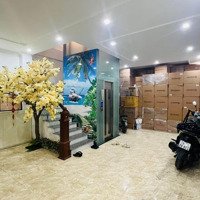 Bán Nhà, Hoàng Quốc Việt, Phân Lô Ô Tô, Lô Góc, 6 Tầng Thang Máy, Kinh Doanh Văn Phòng.