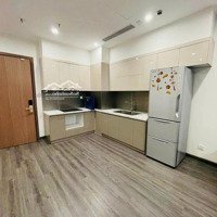 Bán Gấp Căn Hộ Đẹp R1.01 Full Nội Thất, Có Slot Ô Tô View Thoáng Giá Nét