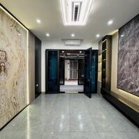 Bán nhà Tôn Đức Thắng ô tô đỗ cửa gần hồ kinh doanh nhẹ nhà đẹp 2 thoáng 51m giá 10.5 tỷ .