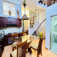 Chính Chủ Hot! Gần Đại Học Hutech 60M2 Giá Bán 3Tỷ288 Ở D5, Bình Thạnh,Shr