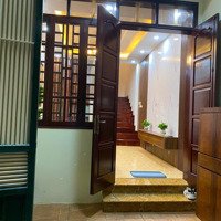 Gia Đình Cần Bán Nhà Gần Mặt Phố Hoàng Quốc Việt Ngõ Oto Đi Qua