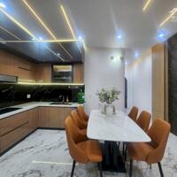 NHÀ GẦN CHỢ HOÀ XUÂN ĐÀ NẴNG, 3 TẦNG FULL NỘI THẤT, 100M2 CHỈ 5.4 TỶ. LH:0906428491