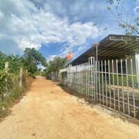Bán căn nhà vườn 2 mặt tiền cực đẹp 1.774m2 ngay Gần sân bay Liên Khương, Gần Quốc Lộ 27