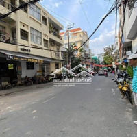 Siêu Phẩm Góc 2 Mặt Tiền Đoàn Thị Điểm Quận Phú Nhuận - Ngang Lớn 12,8M. Giá Bán 19.8 Tỷ Tl