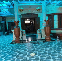 Bán Gấp Nhà 3 Tầng 500M2 Đường 10M Ngay Công Viên Quang Trung