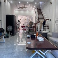 5.6 Tỷ - Nhà Xinh Xắn 3 Tầng 3 Phòng Ngủ Sân Thượng Hoàn Công, Hẻm Xe Hơi Nguyễn Xiển Cạnh Vinhome