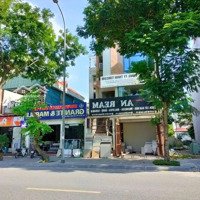 Bán Nhà Mp Việt Hưng - Phân Lô - Vỉa Hè Rộng - Kinh Doanh Đỉnh - 2 Thoáng - Hơn 30 Tỷ