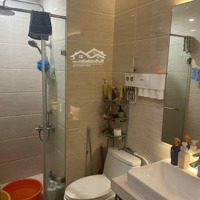 Tôi Cần Cho Thuê Nhanh Căn 2 Phòng Ngủđủ Đồ Giá Bán 16 Triệu Hướng Mát Mẻ - Miễn Trung Gian Alo 0918526686