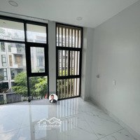 Cho Thuê Nguyên Căn 1 Hầm 1 Trệt 4 Lầu, Thiết Kế Nhà Phù Hợp Vừa Ở Vừa Làm Văn Phòng