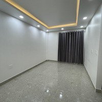 Cho Thuê Nhà Có Thang Máy 5X2Om,Hầm+4 Lầu,Đường Lớn 16M Full Máy Lạnh Giá 35 Triệu/Tháng Vạn Phúc City