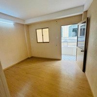 Chỉ 7.2 Tỷ-Trung Tâm Quận 5-Nhà Đẹp 5T-6Pn-Sổ Vuông Vức Hoàn Công Đủ-Không Lộ Giới-Chính Chủ 1 Đời