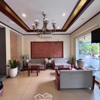 Chủ Cần Bán Gấp Khách Sạn Trung Tâm Đống Đa Tuyệt Đỉnh
Khách Sạn 3 Sao Lô Góc
10 Tầng Thang Máy