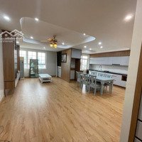 Siêu Hiếm! Chung Cư 4 Phòng Ngủ, Vừa Làm Mới Nội Thất. Chỉ Việc Xách Vali Vào Ở