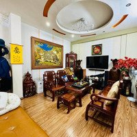 Bán Nhà Phân Lô Hoàng Quốc Việt, Nghĩa Tân,2 Ô Tô Tránh,Vỉa Hè 2 Bên, K.doanh,Diện Tích80M *5T Giá Bán 19 Tỷ