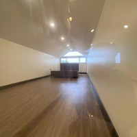 Bán Nhà Biệt Thự Gadenhome, Đường Số 3,Phường Hiệp Bình Phước . Diện Tích: 379M2,Trệt, Lầu, 1 Áp Mái