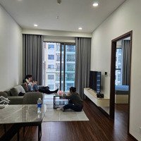 Cho Thuê Căn Hộ 2 Phòng Ngủ- 2Vs Tại Tòa H1 Full Đồ, Tầng Trung View Đẹp - Giá Chỉ Còn 11 Triệu/Tháng