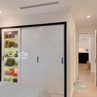 Chính Chủ Bán Căn Góc 3 Phòng Ngủ 90M Tầng Trung Tại Vinhome D''capital View Hồ Điều Hòa Chỉ 8.49 Tỷ