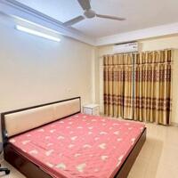 Bán nhà 33m2 5 tầng trung tâm Mỹ Đình ô tô đỗ cửa giá nhỉnh 7 tỷ