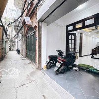 Chính Chủ Bán Nhà Phố Đào Tấn Ba Đình Diện Tích: 45M Mt:4,2M Nhà 5 Tầng Xây Mới Full Nội Thất Nhà Gần Phố