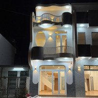 Bán Nhà Đẹp Gần Biển Nha Trang Gần Bến Du Thuyền Chỉ 4,7 Tỷ
