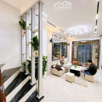 5,9Tỷ Nhà 4 Tầng Ngõ 160 Lạc Long Quân - 60M Ra Mặt Phố - Nhà Đẹp Ở Luôn - Tặng Full Nội Thất.