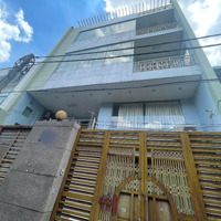 Chính Chủ Bán Âu Cơdiện Tích(9.7X17M) 4 Tầng Lầu Vị Trí Đẹp Liên Hệ: 0906.38.99.79
