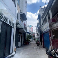 Chính Chủ Bán Âu Cơdiện Tích(9.7X17M) 4 Tầng Lầu Vị Trí Đẹp Liên Hệ: 0906.38.99.79