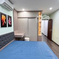 Bán Nhà Riêng Phố Bồ Đề Diện Tích 31M2