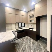 5.7 Tỷ - Nhà Xây Mới Phố Việt Hưng - Gần Oto Đỗ, Ngõ Thông Tứ Phía