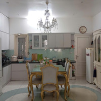 Bán Chung Cư Cao Cấp - Đẳng Cấp Châu Âu - Giá Cả Châu Á - Trung Tâm Ba Đình - 150M2 - Nhỉnh 9 Tỷ