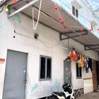 BÁN GẤP NHÀ 2 Tầng , NGAY CHỢ BA BẦU, HÓC MÔN , GÓC 2 MẶT TIỀN, HẺM THÔNG XE TẢI TRÁNH ( SẴN DÒNG TIỀN 8tr/th ) - CHỈ 1tỷ490
