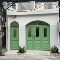 Cho Thuê Nhà 2 Mặt Tiền Đường 3 Tháng 2, Phường 14, Quận 10