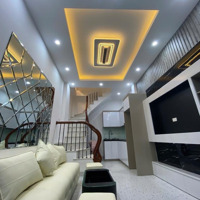 Bán Nhà Ngô Quyền, Hà Đông-Ô Tô Tránh Trước Nhà Chỉ 5,5 Tỷ-Diện Tích 27M2-Có Sổ Đỏ-Có Thể Xem Luôn
