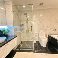 Bán Căn Hộ Cc Goldmark City, 8 Tỷ Vnd, 139M2, 3 Phòng Ngủ+ 2 Vệ Sinh Uy Tín, Hot! Liên Hệ: 0946630966