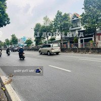 Bán Gấp Đất Mặt Tiền Đường Sát Phạm Văn Đồng - Phù Hợp Làm Văn Phòng - 70M2 Giá Bán 6.2 Tỷ