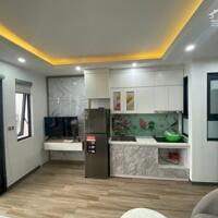 Cho thuê Căn hộ CCMN vị trí đẹp nhất phố Trích Sài, Tây Hồ. View toàn mặt hồ. Chỉ 6tr
