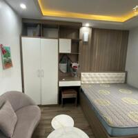 Cho thuê Căn hộ CCMN vị trí đẹp nhất phố Trích Sài, Tây Hồ. View toàn mặt hồ. Chỉ 6tr