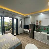 Cho thuê Căn hộ CCMN vị trí đẹp nhất phố Trích Sài, Tây Hồ. View toàn mặt hồ. Chỉ 6tr